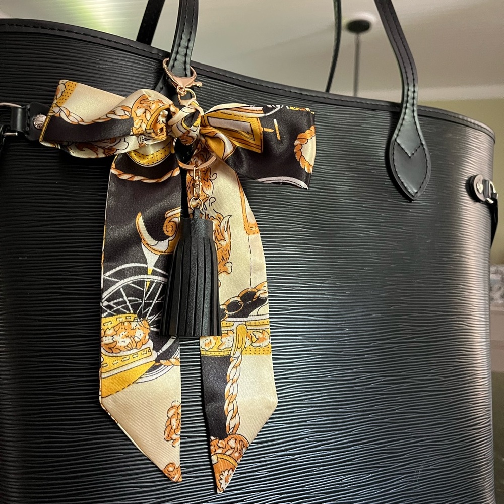 Purse scarf BOW charm with Black tassel gold clip on bag design